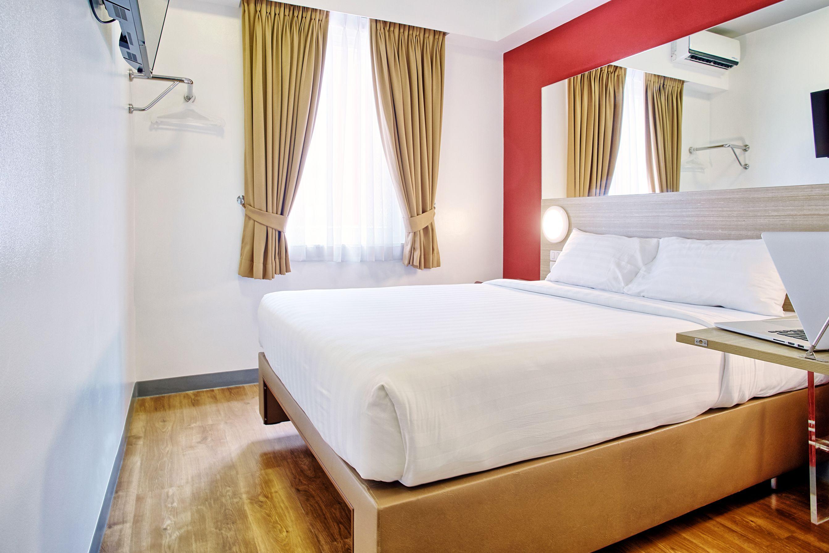 Red Planet Makati Amorsolo Makati City Ngoại thất bức ảnh