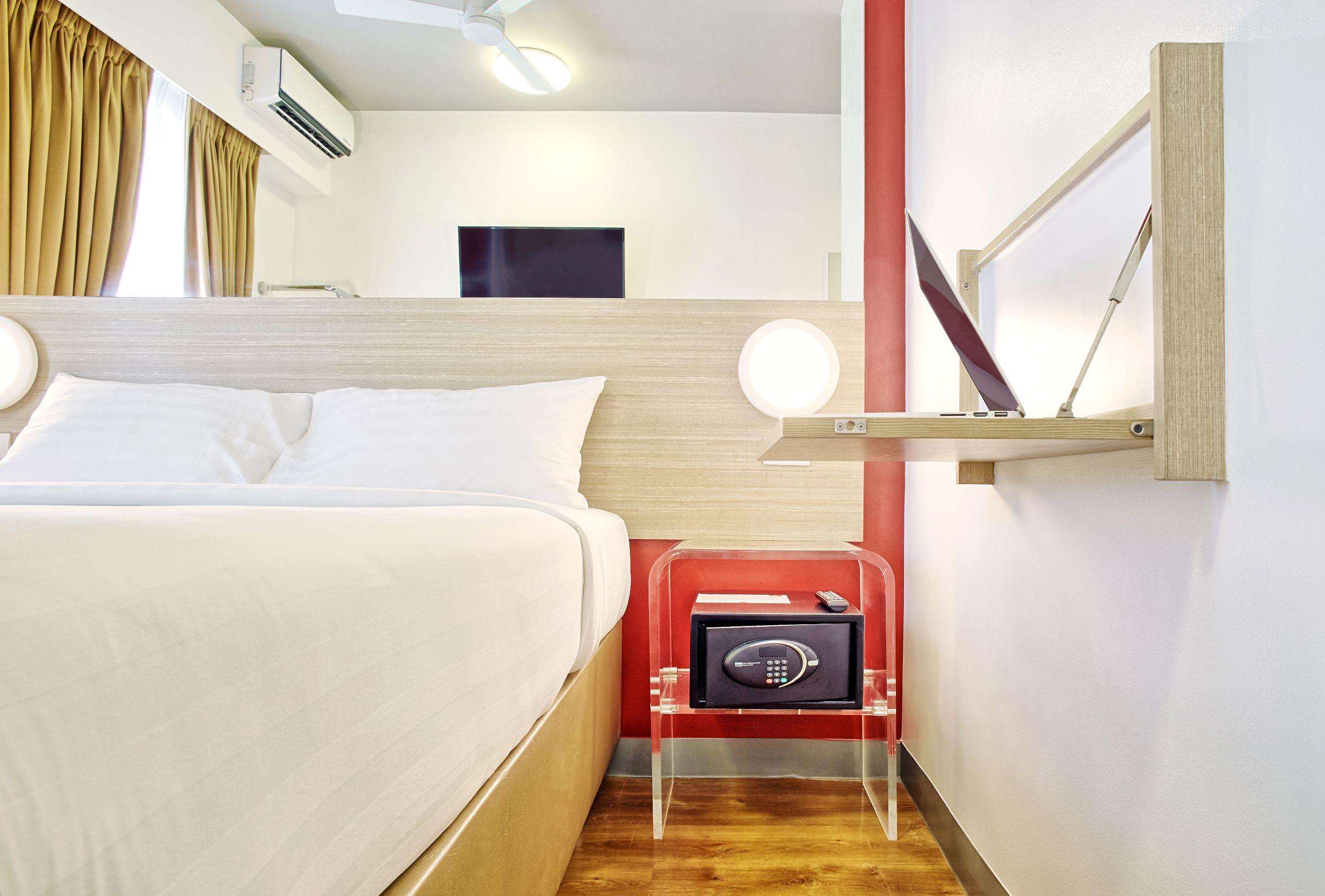 Red Planet Makati Amorsolo Makati City Ngoại thất bức ảnh