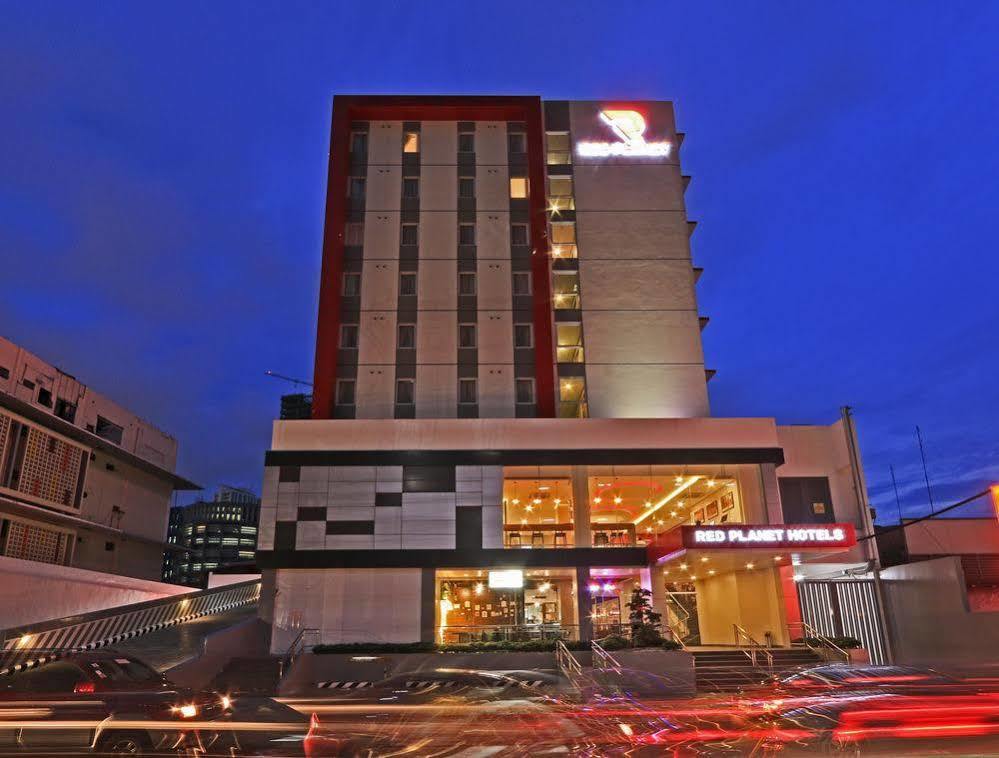 Red Planet Makati Amorsolo Makati City Ngoại thất bức ảnh